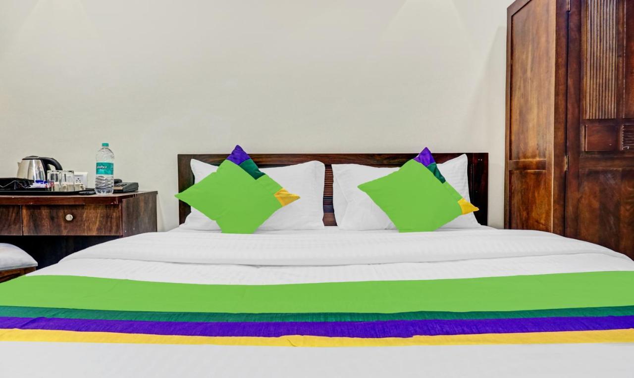 Treebo Tulip Hotel Pune Exterior photo