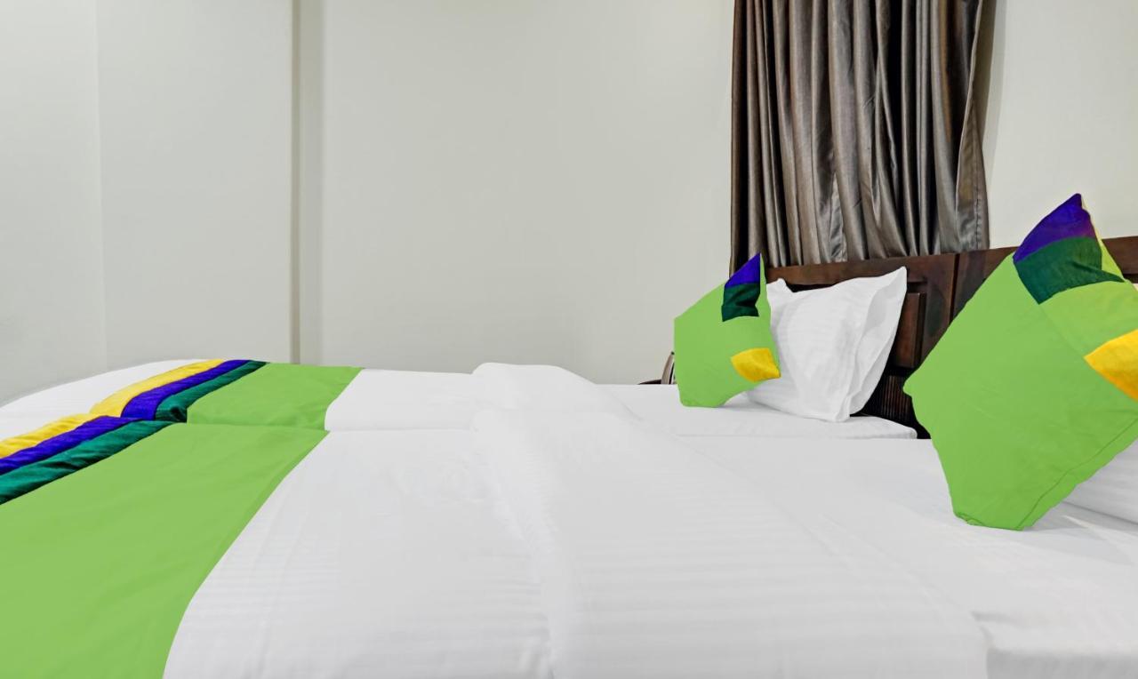 Treebo Tulip Hotel Pune Exterior photo