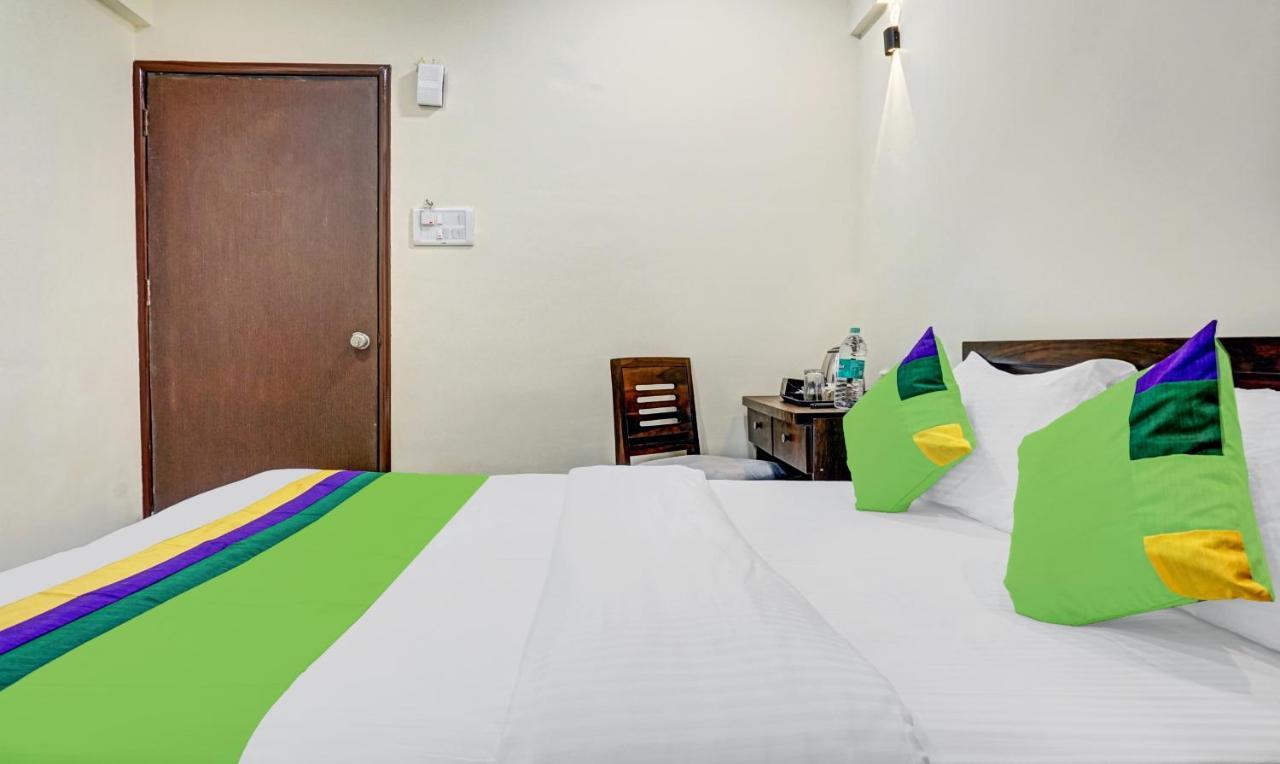 Treebo Tulip Hotel Pune Exterior photo